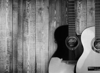 Czym się różni string od char?