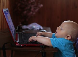 Czego uczy nas mama?